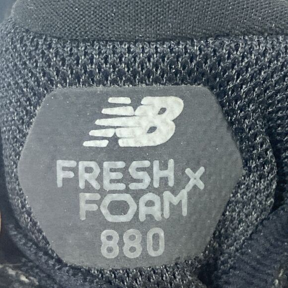 New Balance Fresh Foam 880 - Women's Sz 10(B) Black Running Shoes - W880K10 - Picture 8 of 12